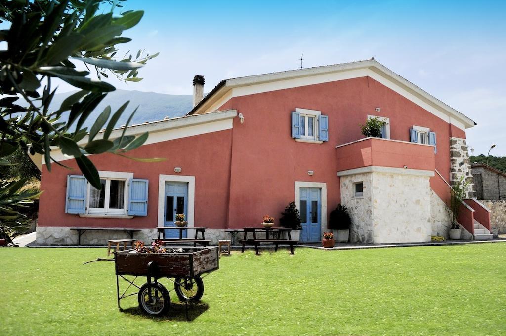 La Masseria Di Villa Giulia Tocco da Casauria Luaran gambar